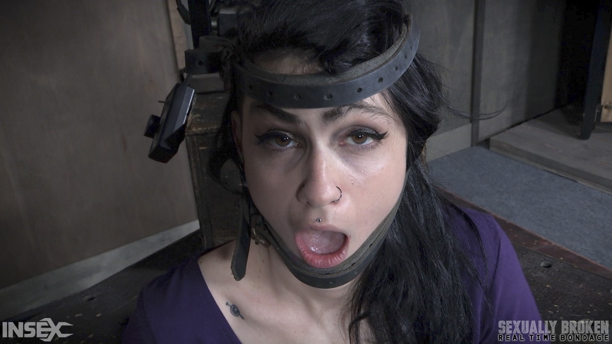 Insex 'is locked into the automatic blowjob machine and sucks two giant dicks!' starring Lydia Black (Photo 3)
