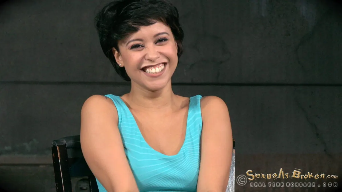 Insex 'Eager and willing Mia Austin handcuffed and roughly fucked with messy drooling deepthroat!' starring Mia Austin (Photo 2)