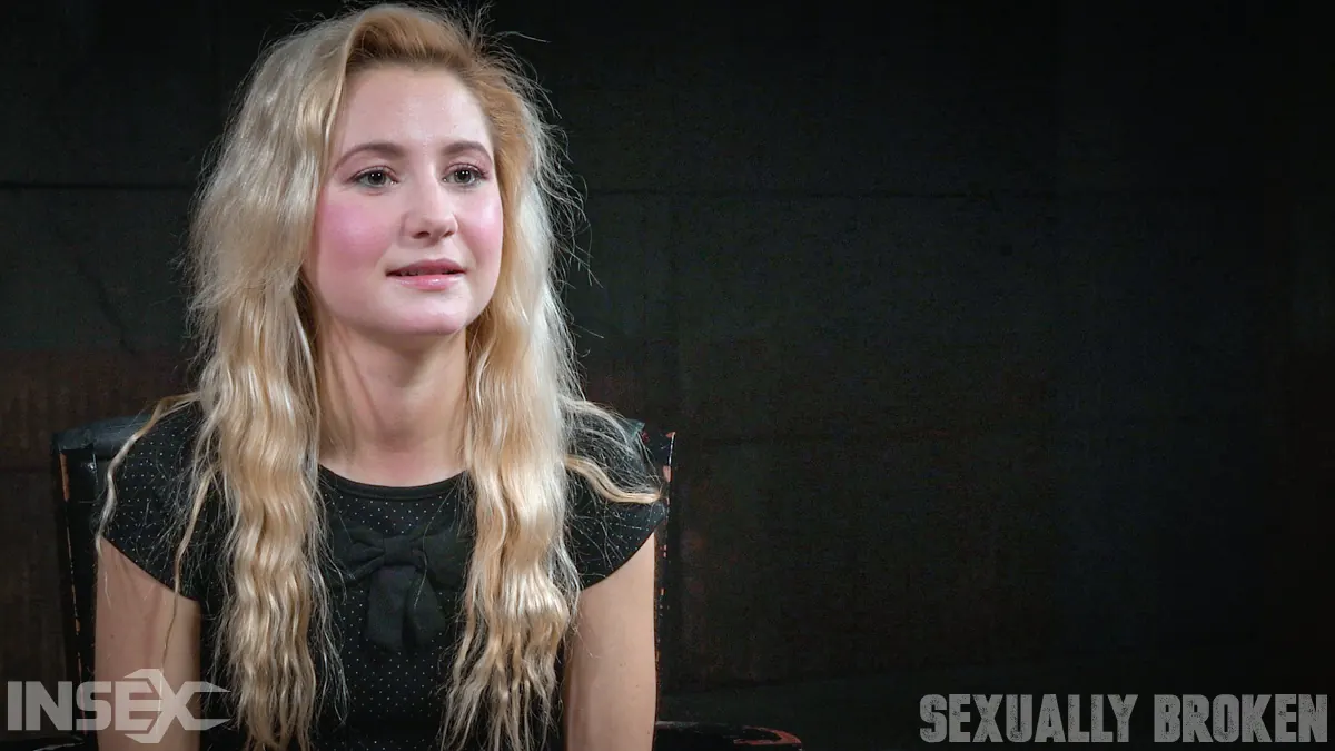 Insex '彼女はsybianにバインドされているすべての自然のスピナーオデットドラクロワdeepthroats巨根' 主演 Odette Delacroix (写真 2)